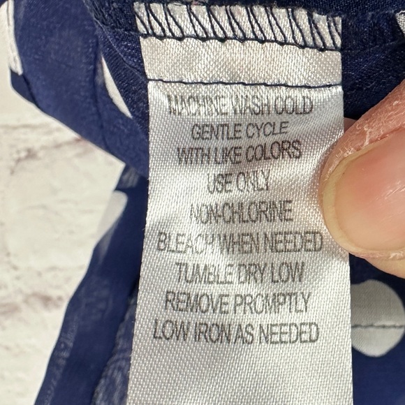 Sunny Leigh Blue White Polka Dot Short Sleeve Blouse Sz S, GUC - Picture 5 of 5